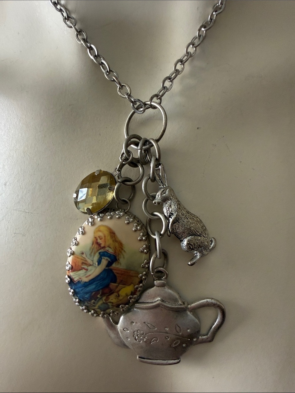 Vintage Fashion Jewelry Alice in Wonderland Silver Teapot Charm Necklace